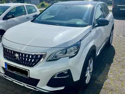 Weiß Gebraucht 2018 Peugeot 3008 SUV | 14.900 € (Superpreis)
