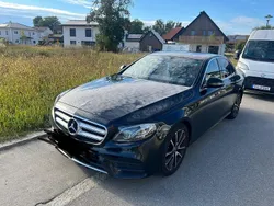 Schwarz Gebraucht 2019 Mercedes E200 Limousine | 18.500 € (Etwas zu teuer)