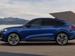 Navarrablau metallic Neu 2025 Audi Q5 Sportback S-Line SUV | 70.183 € (Fairer Preis)