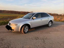 Silber Gebraucht 2001 Audi A4 Limousine | 2.999 € (Fairer Preis)