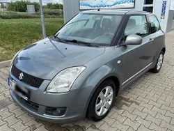 Grau Gebraucht 2009 Suzuki Swift Limousine | 3.299 € (Etwas zu teuer)
