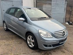 Silber Gebraucht 2007 Mercedes B200 Van / Kleinbus | 6.499 € (Fairer Preis)