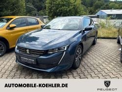Blau Gebraucht 2021 Peugeot 508 SW Allure Kombi | 17.800 € (Guter Preis)