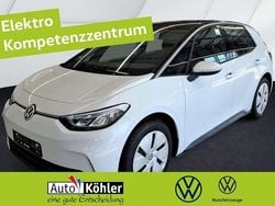 Gletscherweiß / grau melange Gebraucht 2024 VW ID.3 Pro Kleinwagen | 30.090 € (Superpreis)