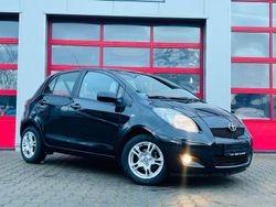 Schwarz Gebraucht 2011 Toyota Yaris Edition Limousine | 5.490 € (Fairer Preis)