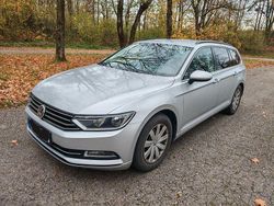 Grau Gebraucht 2016 VW Passat Kombi | 10.000 € (Fairer Preis)