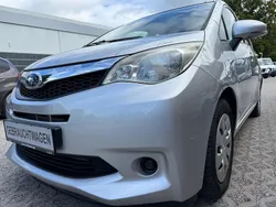 Silber Gebraucht 2011 Subaru Trezia Active Van / Kleinbus | 999 €