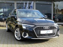 Brillantschwarz Gebraucht 2023 Audi A3 Sportback Sport Limousine | 27.970 € (Fairer Preis)