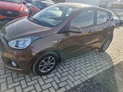 Braun Gebraucht 2015 Hyundai i10 YES! Kleinwagen | 5.200 € (Fairer Preis)