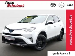 Weiss Gebraucht 2018 Toyota RAV4 Hybrid Basis SUV | 19.990 € (Superpreis)