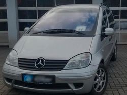 Silber Gebraucht 2003 Mercedes Vaneo Van / Kleinbus | 2.800 € (Teuer)