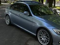 Blau Gebraucht 2009 BMW 318 Limousine | 10.250 € (Etwas zu teuer)