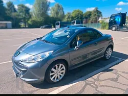 Grau Gebraucht 2008 Peugeot 207 CC Cabrio | 4.500 € (Etwas zu teuer)