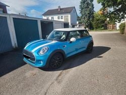 Blau Gebraucht 2018 Mini Cooper D Kleinwagen | 15.999 € (Etwas zu teuer)