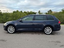Blau Gebraucht 2016 VW Golf VII Highline Kombi | 12.500 € (Fairer Preis)