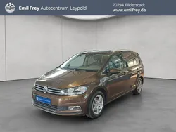 Braun Gebraucht 2016 VW Touran Comfortline Van / Kleinbus | 16.890 € (Fairer Preis)