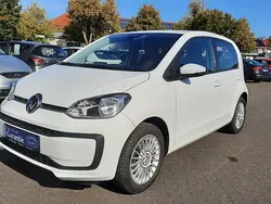 Pure white Gebraucht 2020 VW up! Kleinwagen | 9.890 € (Guter Preis)