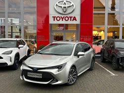 Silber Gebraucht 2021 Toyota Corolla Team Kombi | 22.400 € (Fairer Preis)