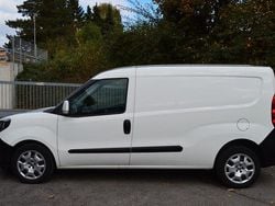 Weiß Gebraucht 2022 Fiat Doblò Van / Kleinbus | 11.499 € (Guter Preis)