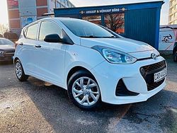 Weiß Gebraucht 2018 Hyundai i10 Select Kleinwagen | 6.990 € (Fairer Preis)