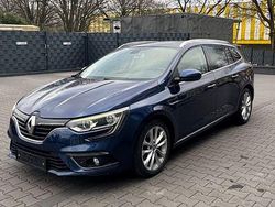 Blau Gebraucht 2017 Renault Mégane IV Intens Limousine | 8.700 € (Etwas zu teuer)