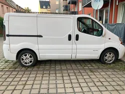 Weiß Gebraucht 2003 Renault Trafic Van | 3.500 €