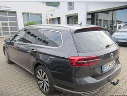 Grau Gebraucht 2018 VW Passat GTE Kombi | 17.999 € (Fairer Preis)