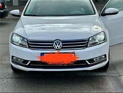 Weiß Gebraucht 2012 VW Passat Highline Kombi | 8.199 € (Fairer Preis)