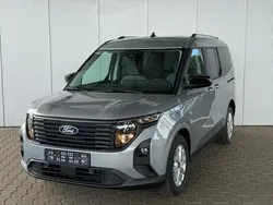 Andere Gebraucht 2025 Ford Tourneo Courier Titanium Van / Kleinbus | 27.499 € (Fairer Preis)
