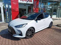 Grau Gebraucht 2024 Toyota Yaris Hybrid Sport Kleinwagen | 28.290 € (Fairer Preis)