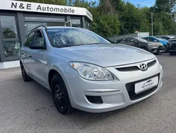 Silber Gebraucht 2009 Hyundai i30 Edition+ Kombi | 2.990 € (Superpreis)