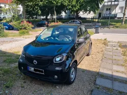 Schwarz Gebraucht 2017 Smart ForFour Limousine | 6.400 € (Fairer Preis)