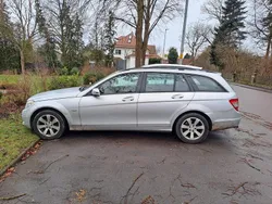 Silber Gebraucht 2009 Mercedes C180 Kombi | 6.000 €