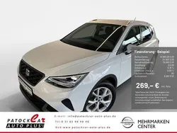 Weiß Gebraucht 2023 Seat Arona FR SUV | 19.880 € (Fairer Preis)