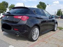 Schwarz Gebraucht 2011 Alfa Romeo Giulietta Kleinwagen | 9.000 €