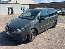 Grau Gebraucht 2014 VW Touran Trendline Van / Kleinbus | 3.800 € (Guter Preis)