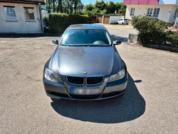 Grau Gebraucht 2008 BMW 318 Limousine | 4.600 € (Fairer Preis)