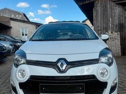 Weiß Gebraucht 2013 Renault Twingo Kleinwagen | 2.390 €