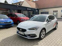 Weiß Gebraucht 2021 Seat Leon FR Kleinwagen | 24.490 € (Teuer)