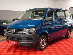 Blau Gebraucht 2017 VW T6 Van | 10.950 €