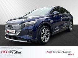 Navarrablau metallic (blau) Gebraucht 2021 Audi Q4 Sportback e-tron Sport SUV | 29.900 € (Superpreis)