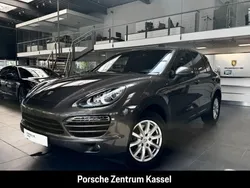 Umbrametallic Gebraucht 2012 Porsche Cayenne SUV | 36.800 €
