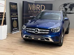 Brillantblau metallic (metallic) Gebraucht 2021 Mercedes 200 AMG SUV | 36.890 € (Fairer Preis)
