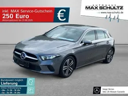 Metalliclack mountaingrau Gebraucht 2022 Mercedes A180 Progressive Limousine | 26.680 € (Guter Preis)