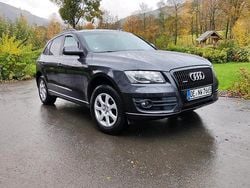 Grau Gebraucht 2011 Audi Q5 SUV | 9.800 € (Guter Preis)
