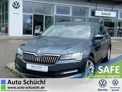 Grau Gebraucht 2021 Skoda Superb Kombi | 26.370 € (Fairer Preis)