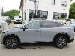 Ceramic grey Gebraucht 2022 Nissan Ariya Basis SUV | 28.599 € (Superpreis)