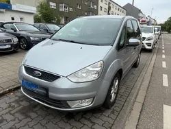 Silber Gebraucht 2009 Ford Galaxy Van / Kleinbus | 4.499 € (Fairer Preis)