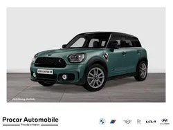 Sage green Gebraucht 2022 Mini John Cooper Works Countryman SUV | 30.800 €