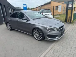 Grau Gebraucht 2015 Mercedes CLA180 StreetStyle Limousine | 16.990 € (Fairer Preis)